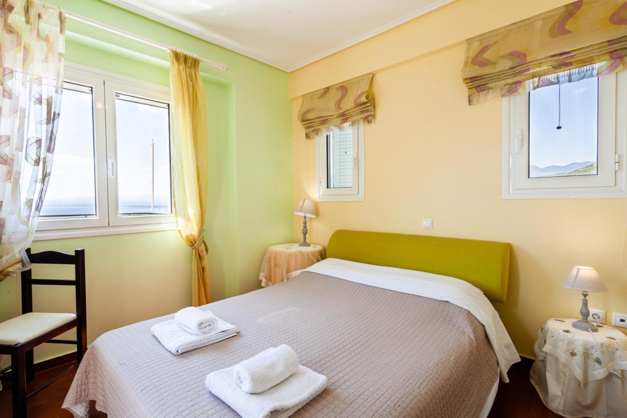 Verga Majestic Sunsets - Elegant & Secluded Retreat Kalamata Exterior photo
